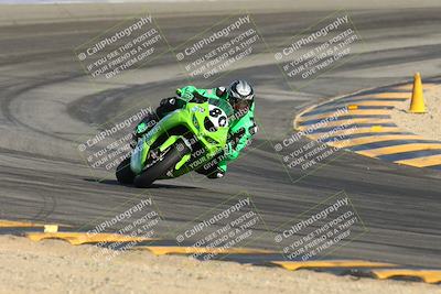 media/Nov-16-2024-CVMA (Sat) [[0e4bb1f32f]]/Race 8-Supersport Middleweight/